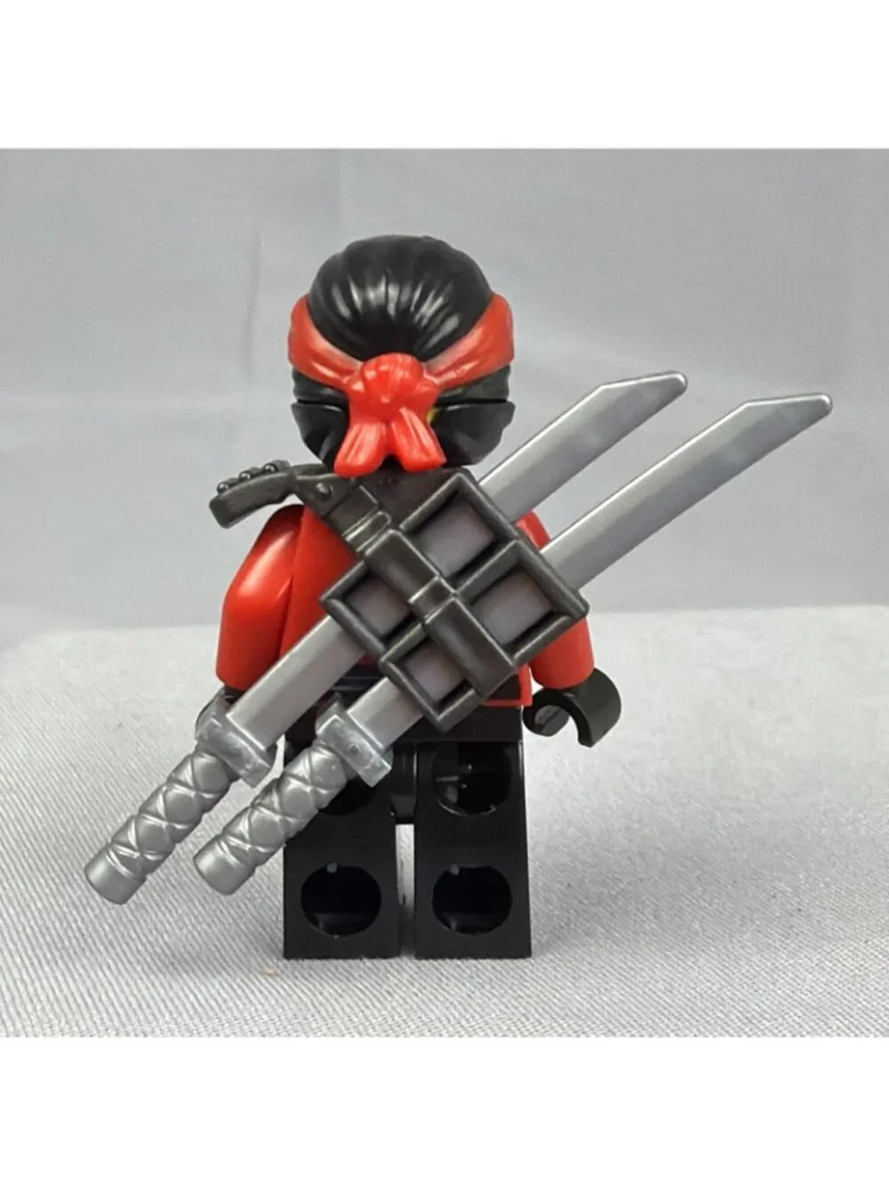 LEGO Minifigure Ninjago Movie Kai NJO0316 w/ Katana Holder & Weapons